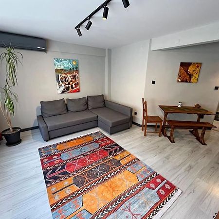 Central & Cosy Flat For 4 Person Стамбул Экстерьер фото
