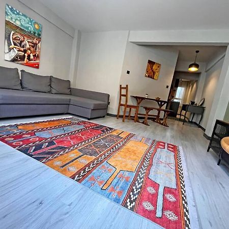 Central & Cosy Flat For 4 Person Стамбул Экстерьер фото